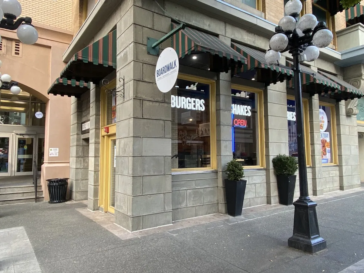 Boardwalk Burgers – Victoria