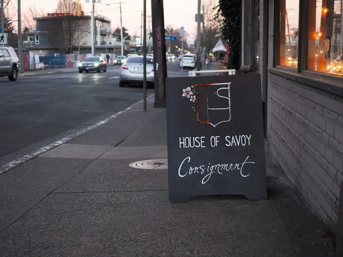 House of Savoy – Consignment Fashion Boutique
