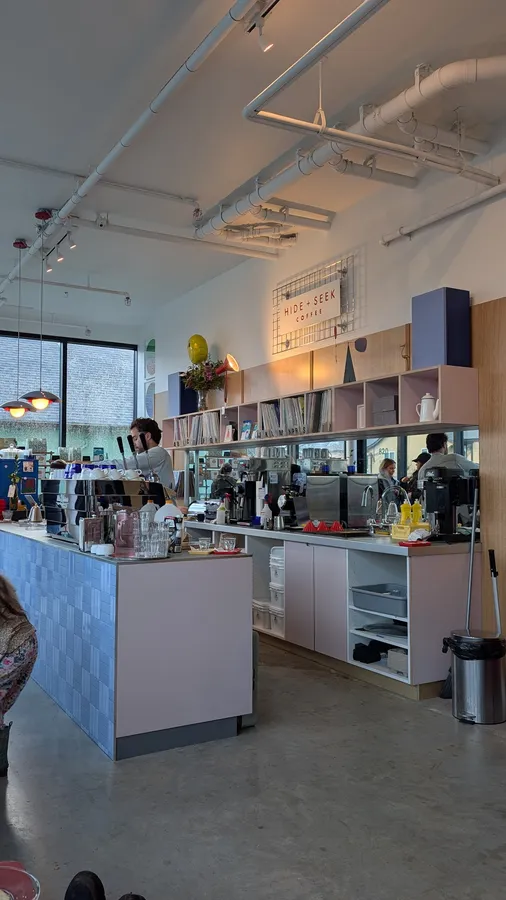 Hide + Seek Coffee – Vic West