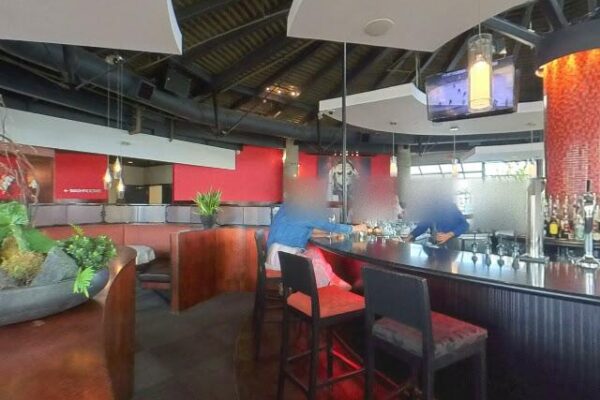 Glo Restaurant & Lounge