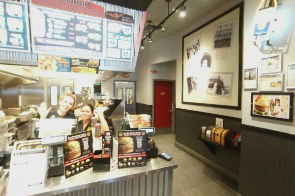 Cat’s Coffee & Cake