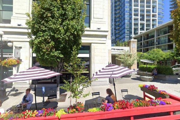 Deer & Dough Bakery Cafe