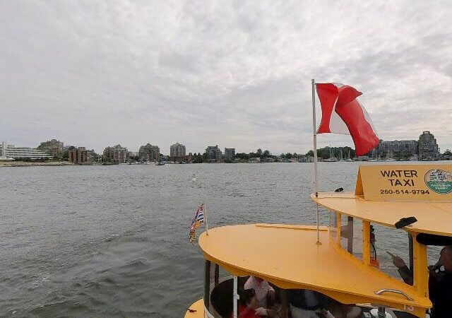 Boom + Batten Restaurant & Cafe