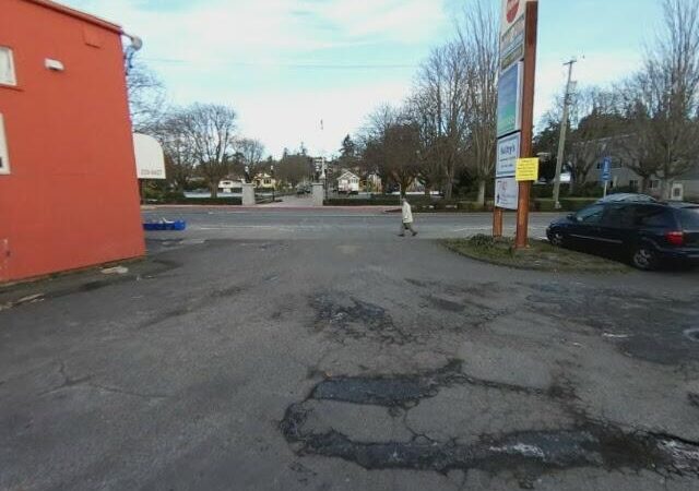 Fraser25 Convenience Store