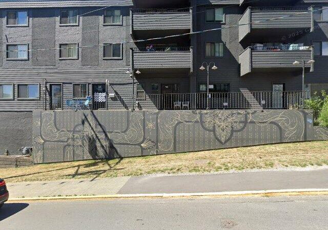 Esquimalt 912 Hair Design