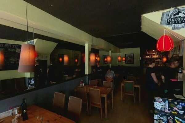 Bond Bond’s Bakery