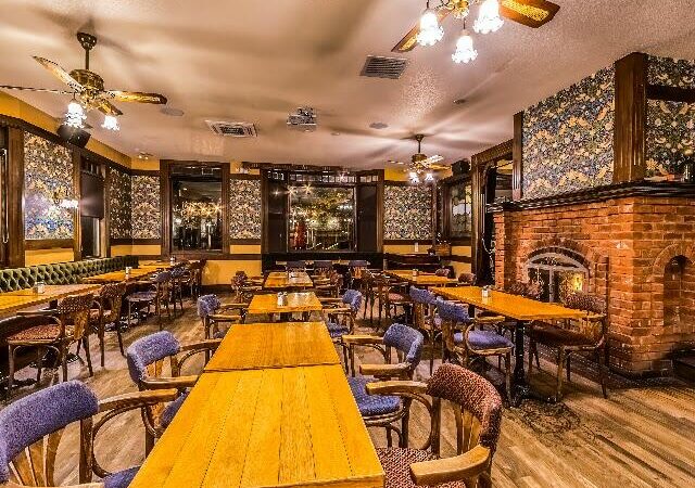 Six Mile Liquor Store