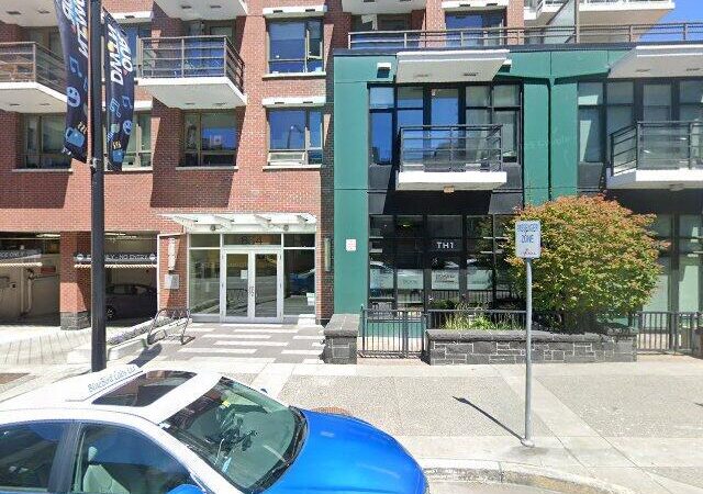 Premiere Suites Victoria