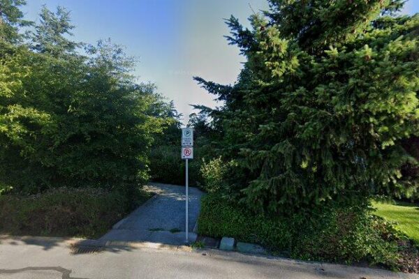 Yarrow Place Rain Garden